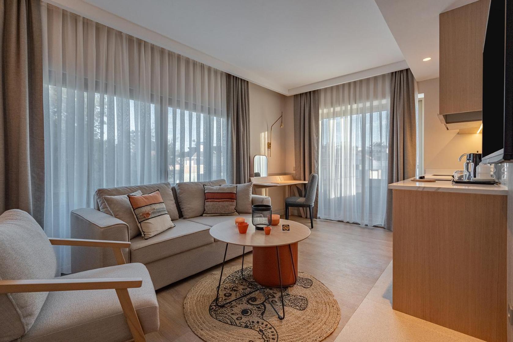 Oli Hotel And Suites Antalya Exterior photo