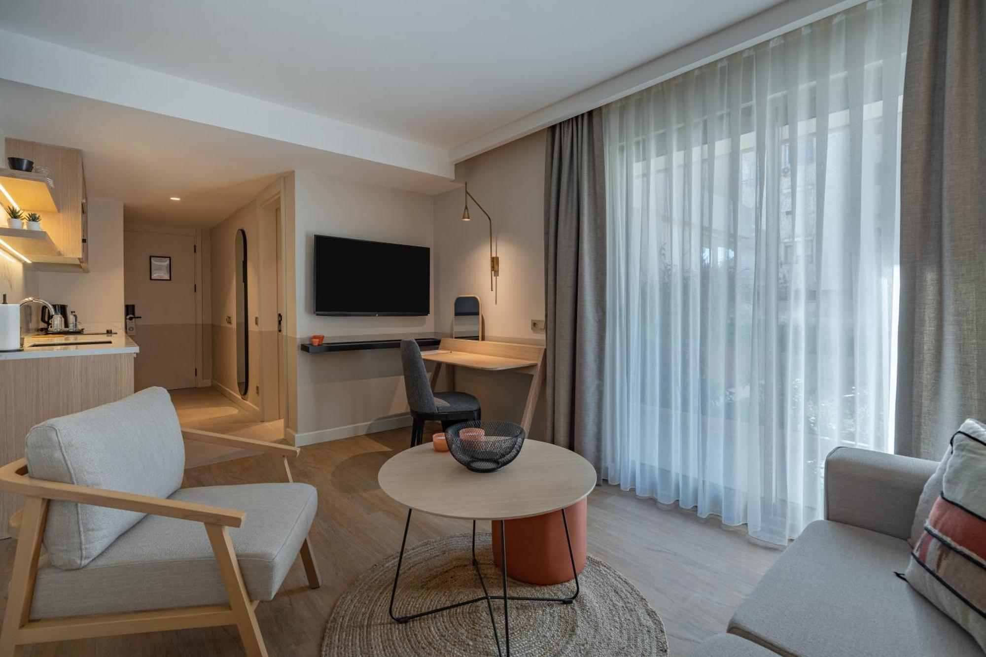 Oli Hotel And Suites Antalya Exterior photo